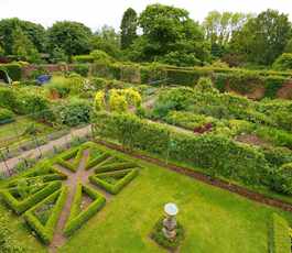 Middlethorpe Hall knot garden Middlethorpe Hall knot garden