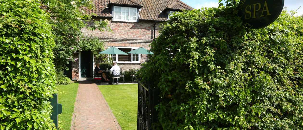 Entrance to Middlethorpe Spa Entrance to Middlethorpe Spa